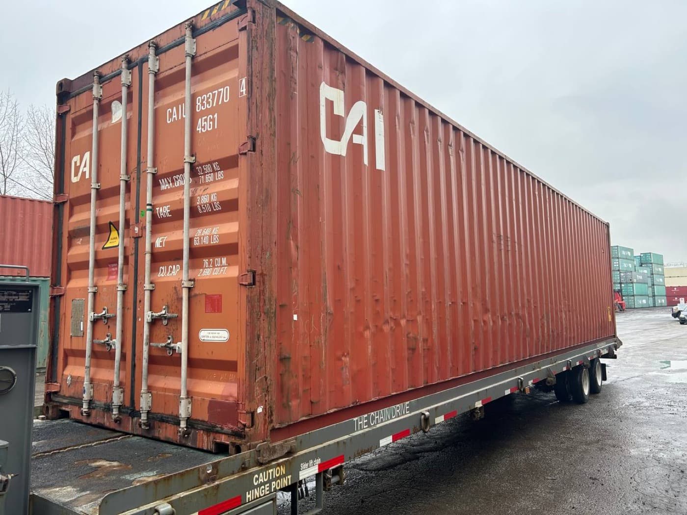 Used 40ft high-cube on the tilt-bed